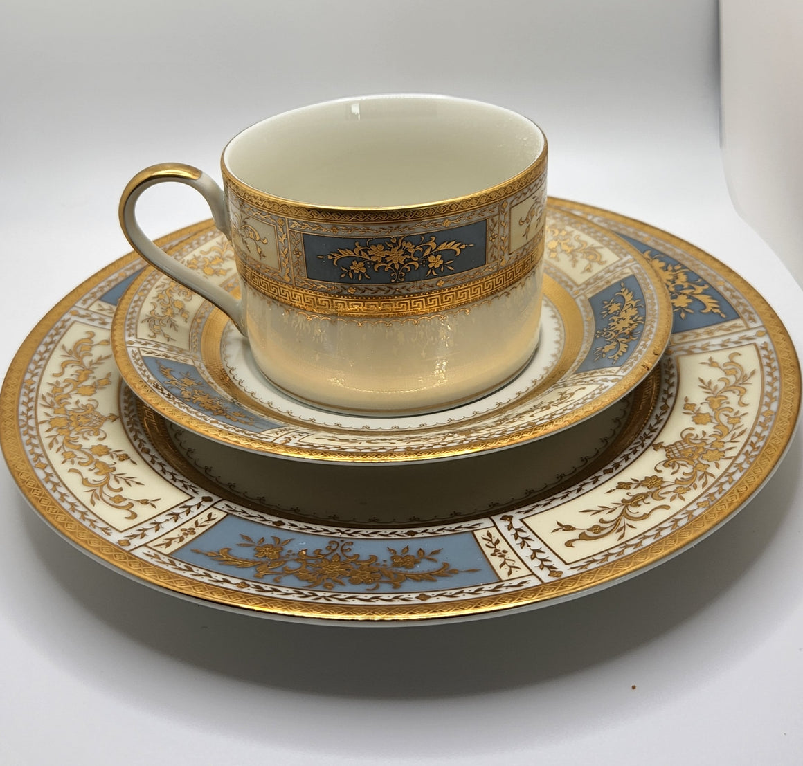 Mikasa Pompadour Blue China